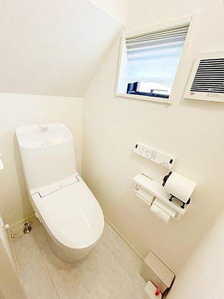 トイレを拡大表示