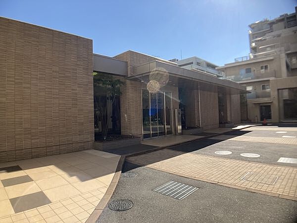 エントランスを拡大表示
