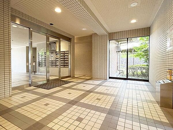 エントランスを拡大表示