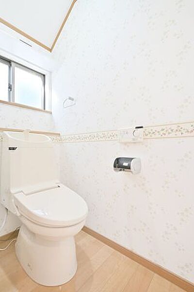 トイレを拡大表示