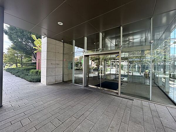 エントランスを拡大表示