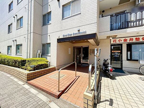 エントランスを拡大表示