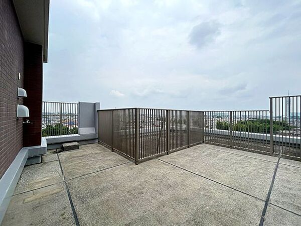 バルコニーを拡大表示