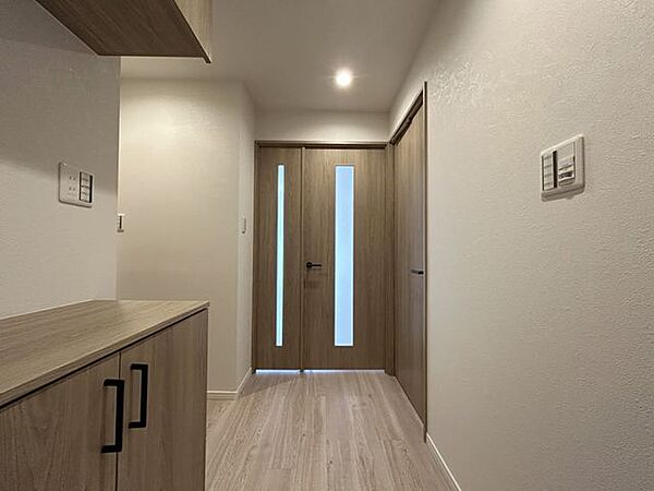 玄関を拡大表示