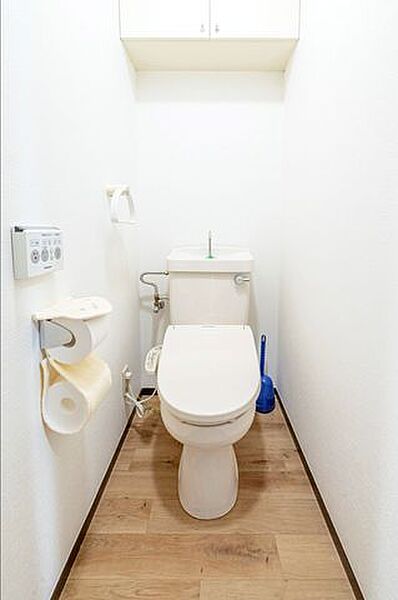 トイレを拡大表示