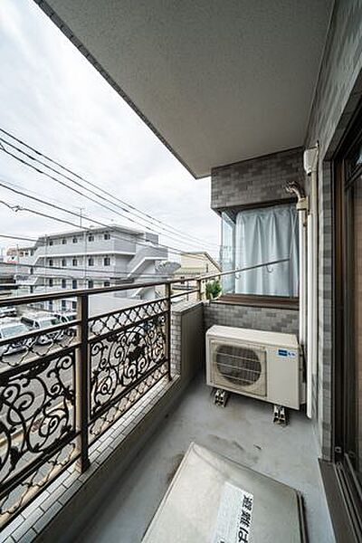 バルコニーを拡大表示