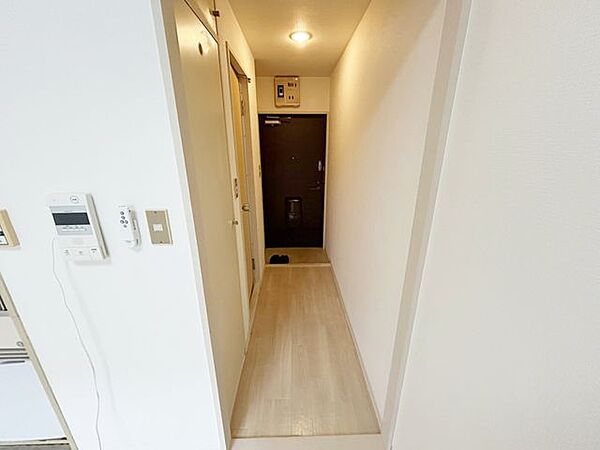 玄関を拡大表示