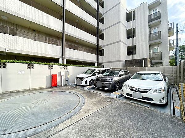 駐車場を拡大表示