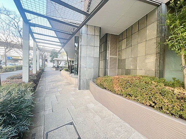 エントランスを拡大表示