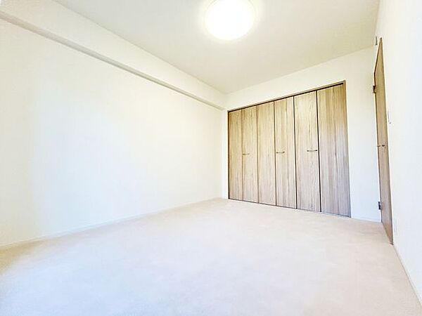 洋室を拡大表示