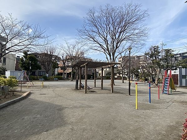 周辺を拡大表示
