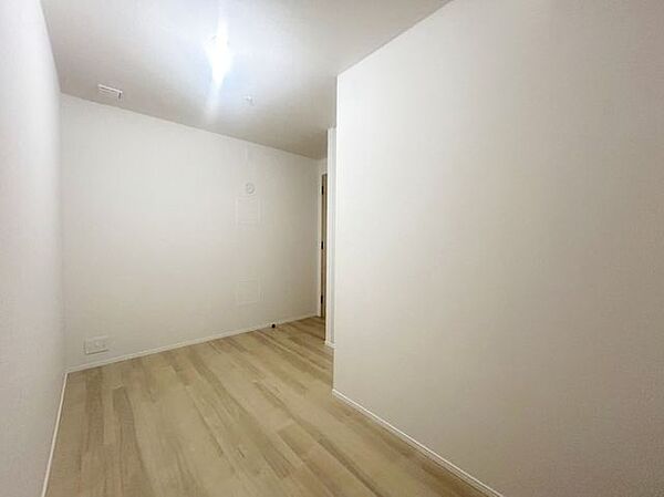 洋室を拡大表示