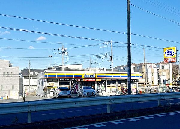 周辺を拡大表示