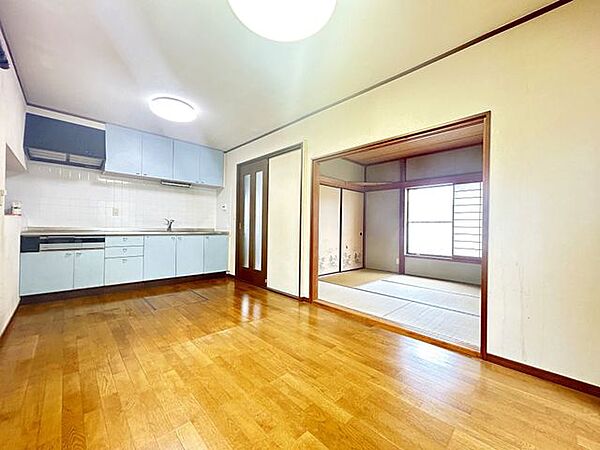 リビング/ダイニングを拡大表示