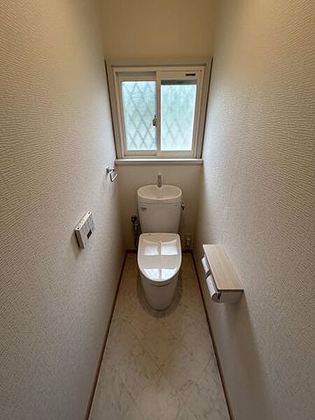トイレを拡大表示