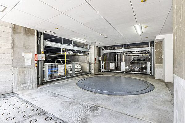 駐車場を拡大表示