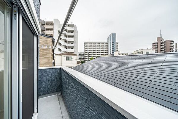 バルコニーを拡大表示