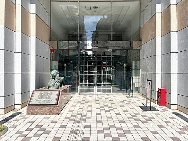 エントランスを拡大表示