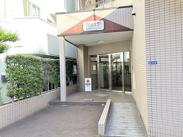 エントランスを拡大表示