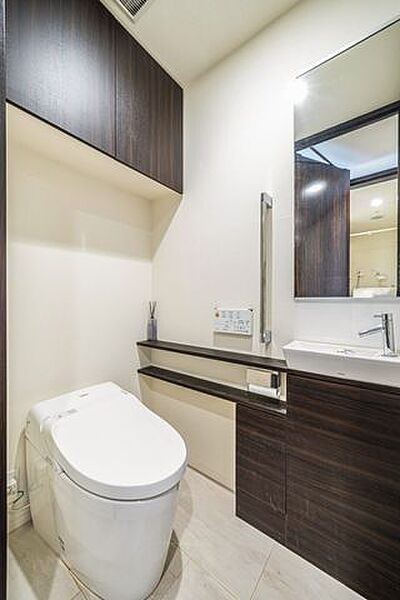 トイレを拡大表示