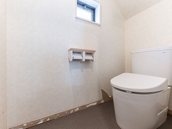 トイレを拡大表示