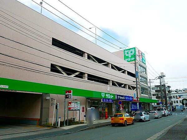 周辺を拡大表示