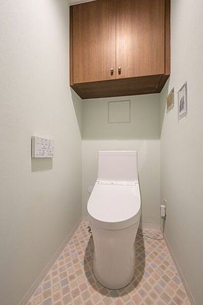トイレを拡大表示