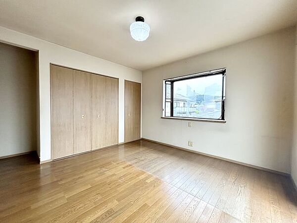洋室を拡大表示