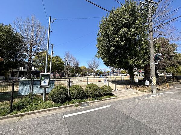 周辺を拡大表示