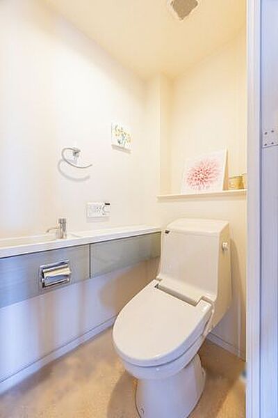 トイレを拡大表示