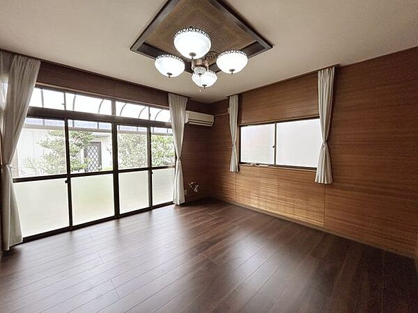 室内