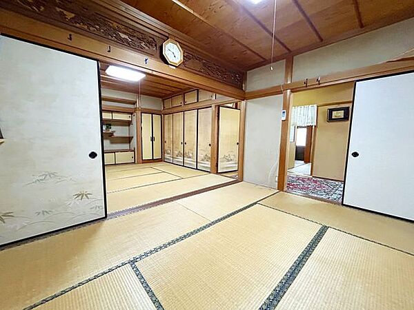 室内を拡大表示