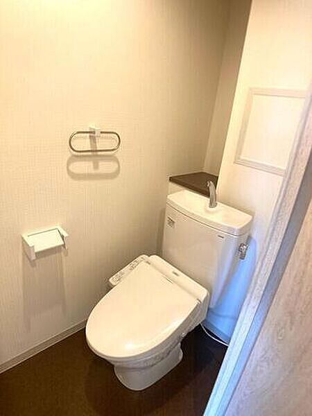 トイレを拡大表示