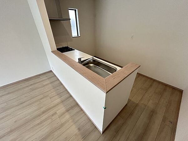 キッチンを拡大表示