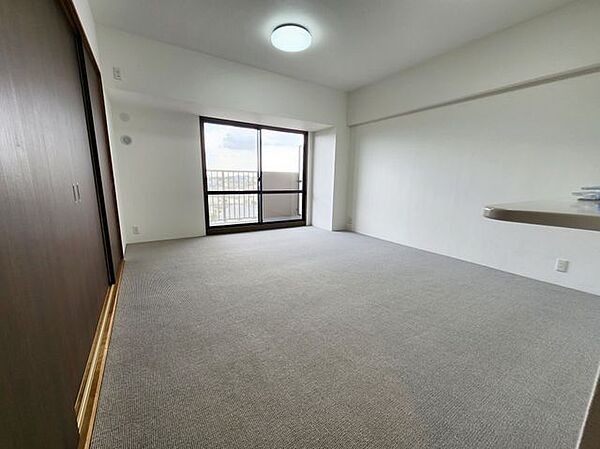 リビング/ダイニングを拡大表示