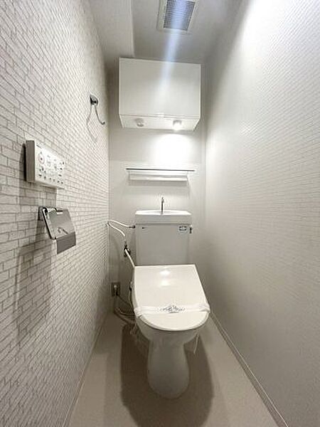 トイレを拡大表示