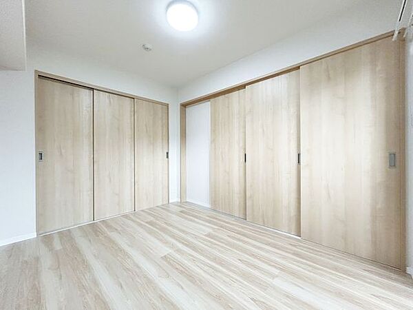 洋室を拡大表示