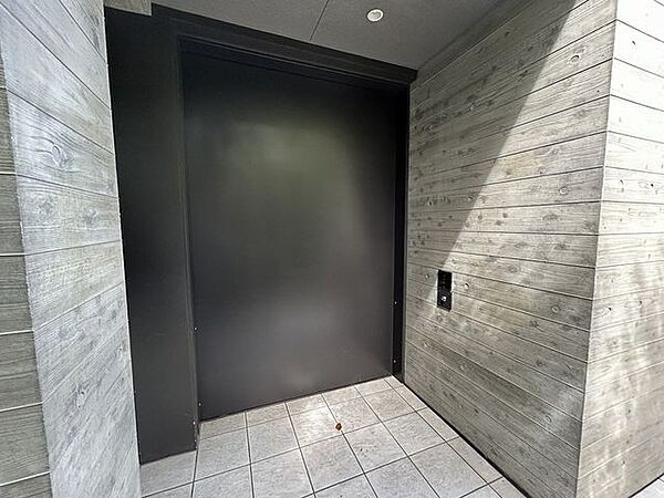 エントランスを拡大表示