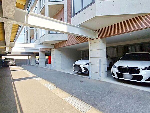 駐車場を拡大表示