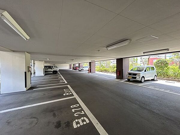 駐車場を拡大表示