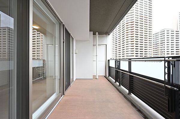 バルコニーを拡大表示