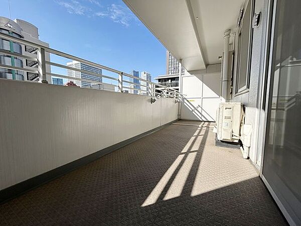 バルコニーを拡大表示