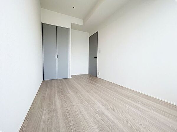 洋室を拡大表示