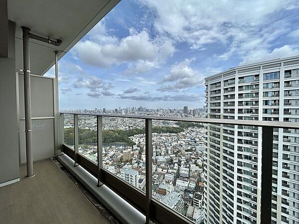 バルコニーを拡大表示