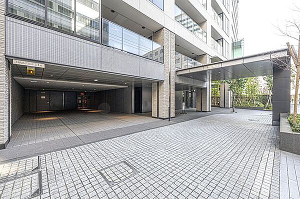 エントランスを拡大表示