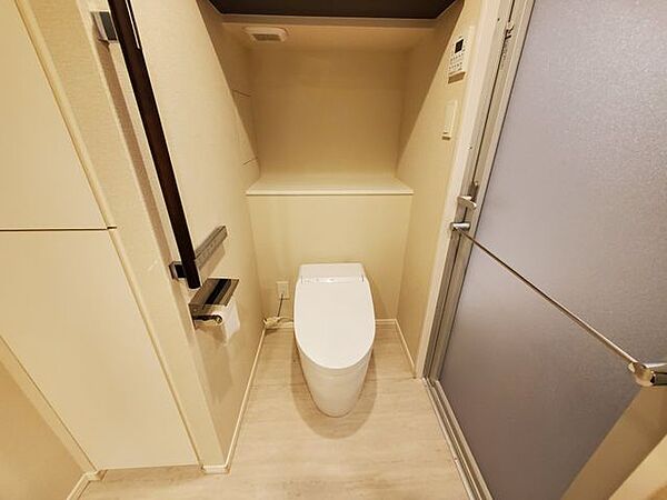 トイレを拡大表示