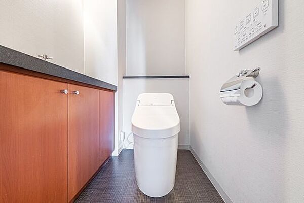 トイレを拡大表示