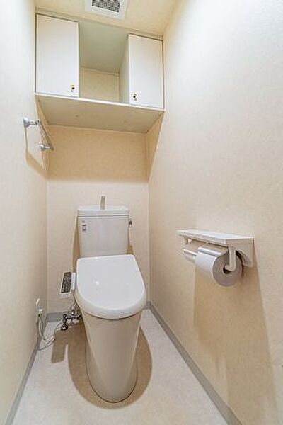 トイレを拡大表示