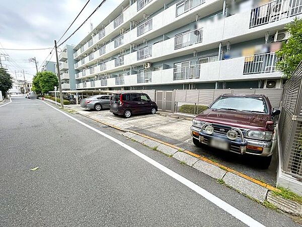 駐車場を拡大表示