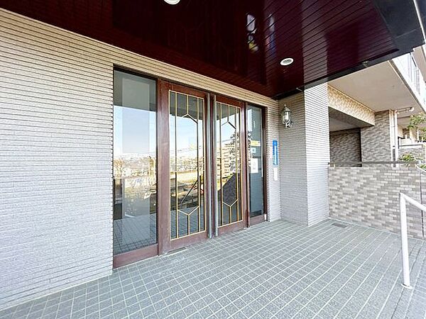 エントランスを拡大表示